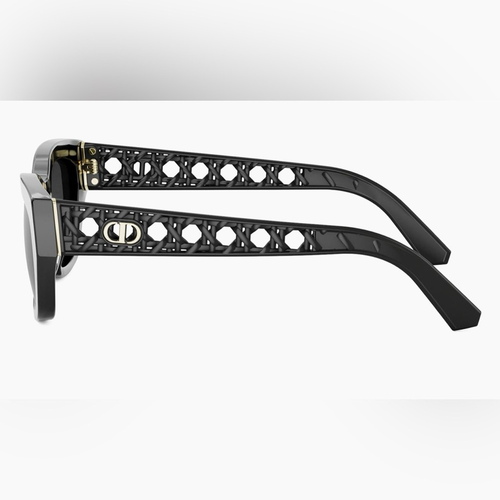 Dior Sleek Black Sunglasses - Picture 3 of 3